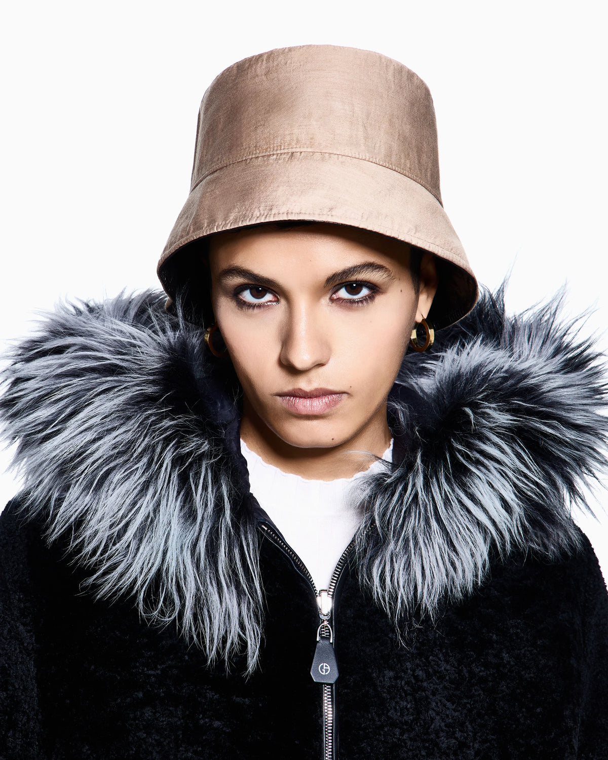 Reversible nappa-leather cloche hat