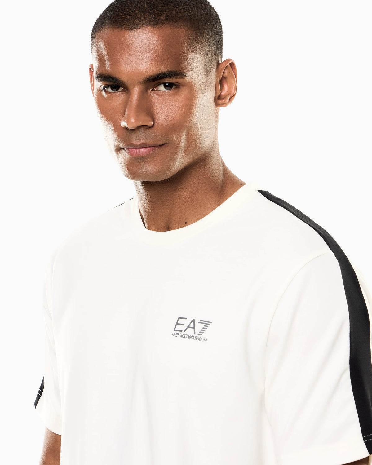 Dynamic Athlete T-shirt in Natural VENTUS7 technical fabric