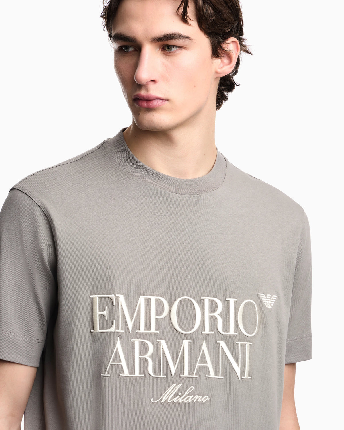 Heavy jersey T-shirt with embossed logo embroidery