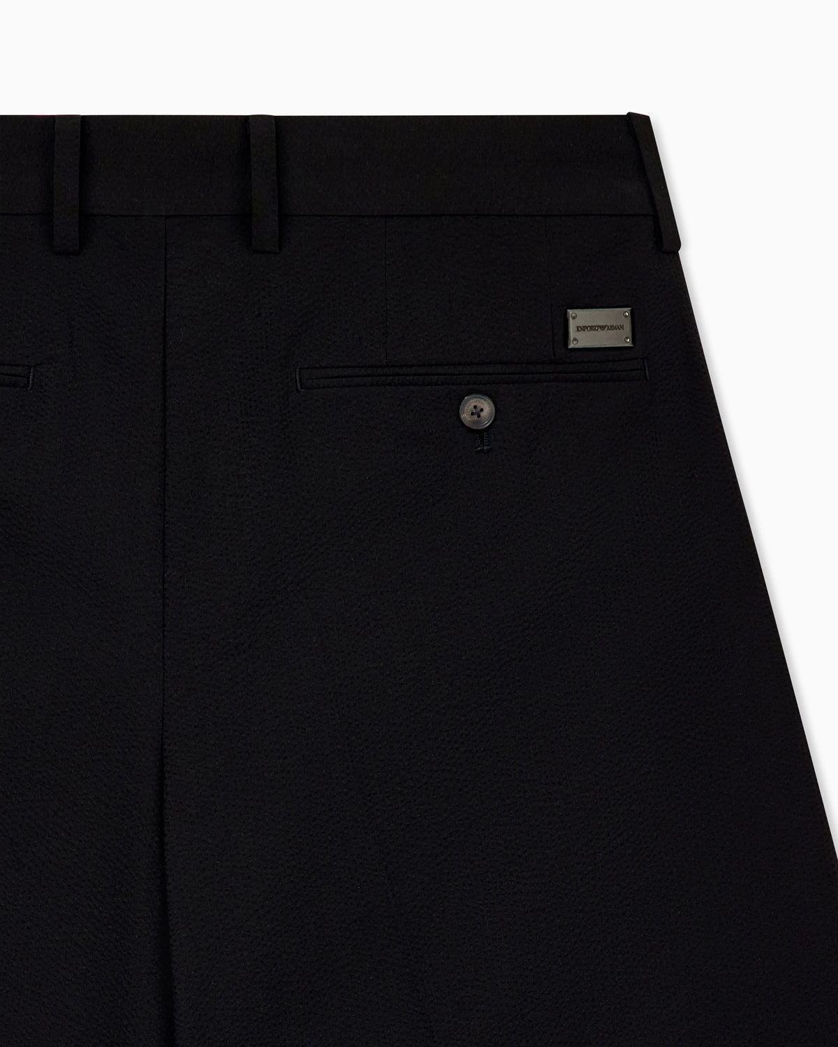 Bermuda shorts in seersucker with down and feather padding