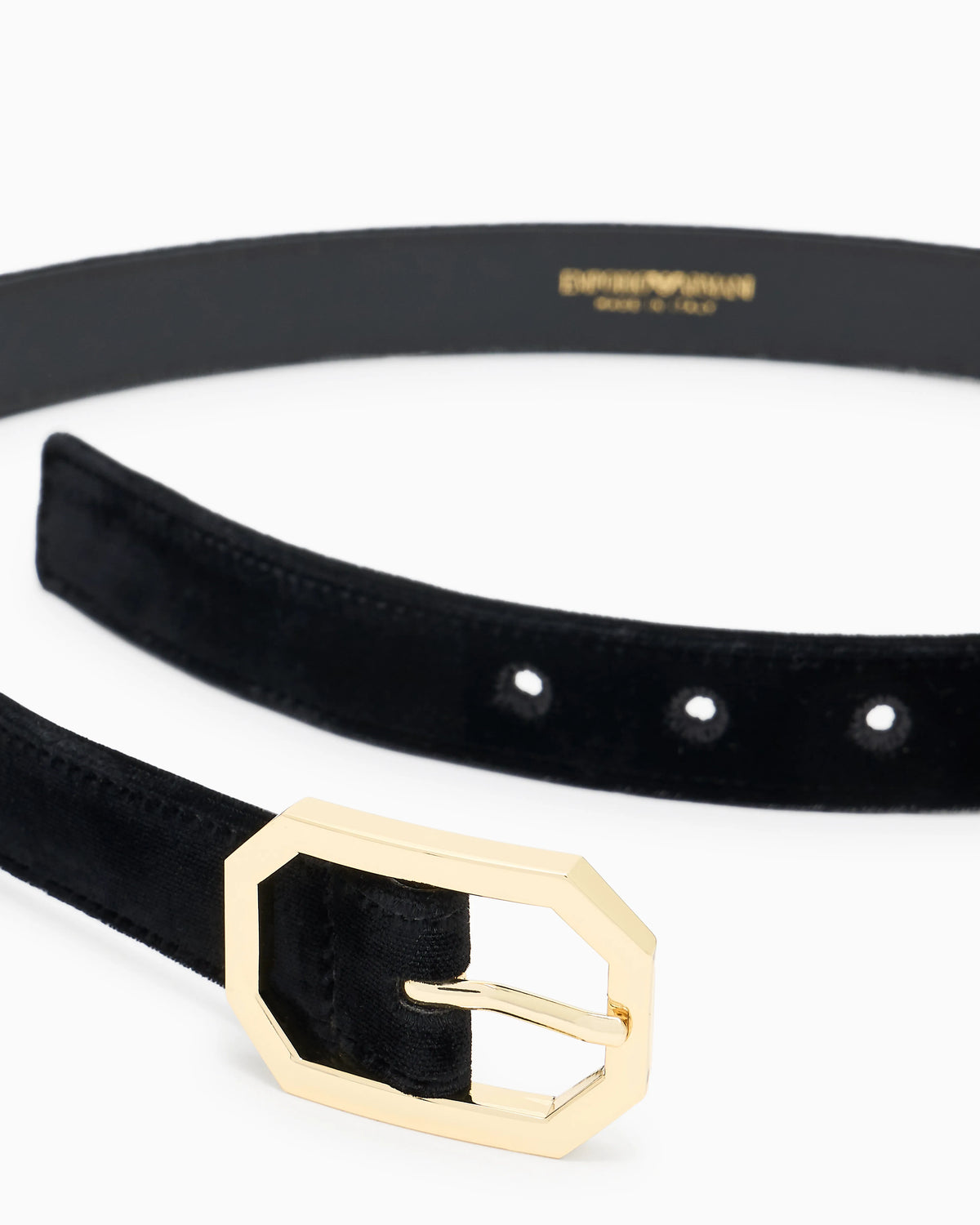 Smooth velvet belt with buckle