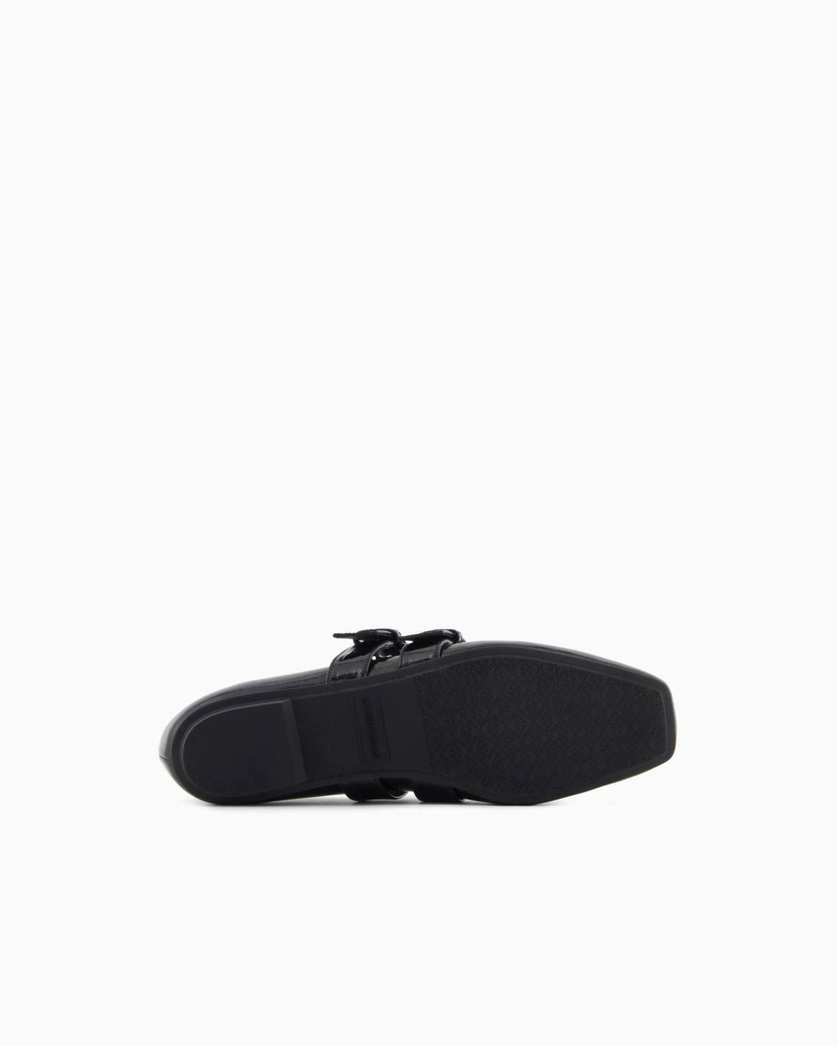 Patent leather ballerinas with double strap