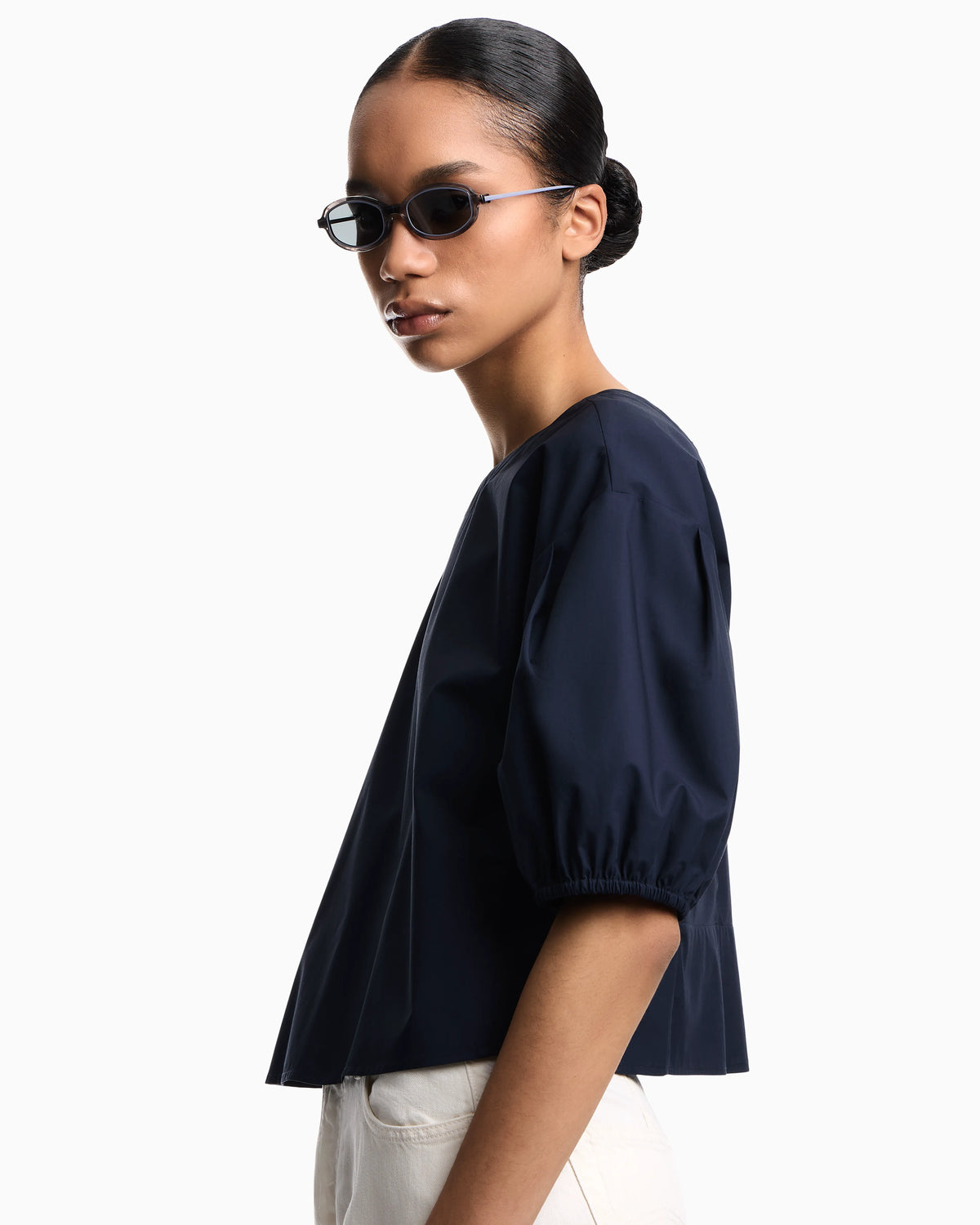 Poplin blouse with puffed sleeves