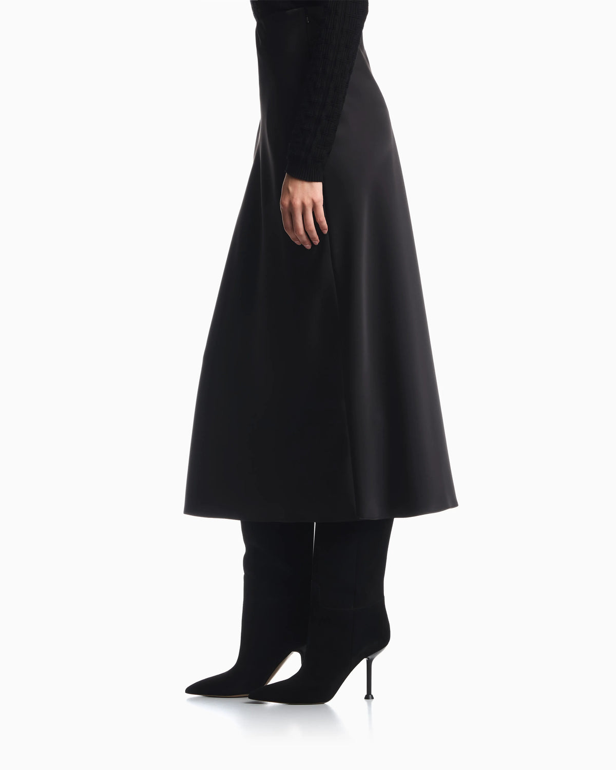 Unlined skirt in techno twill with side zipper and hook
