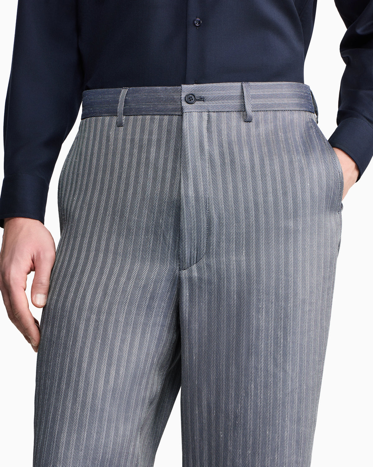flat-front trousers in viscose, linen and silk
