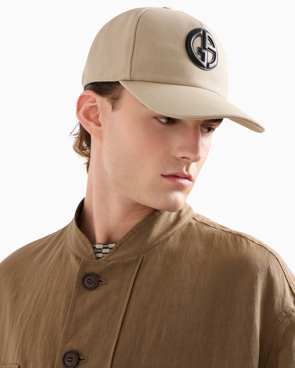 Cotton baseball cap with leather logo