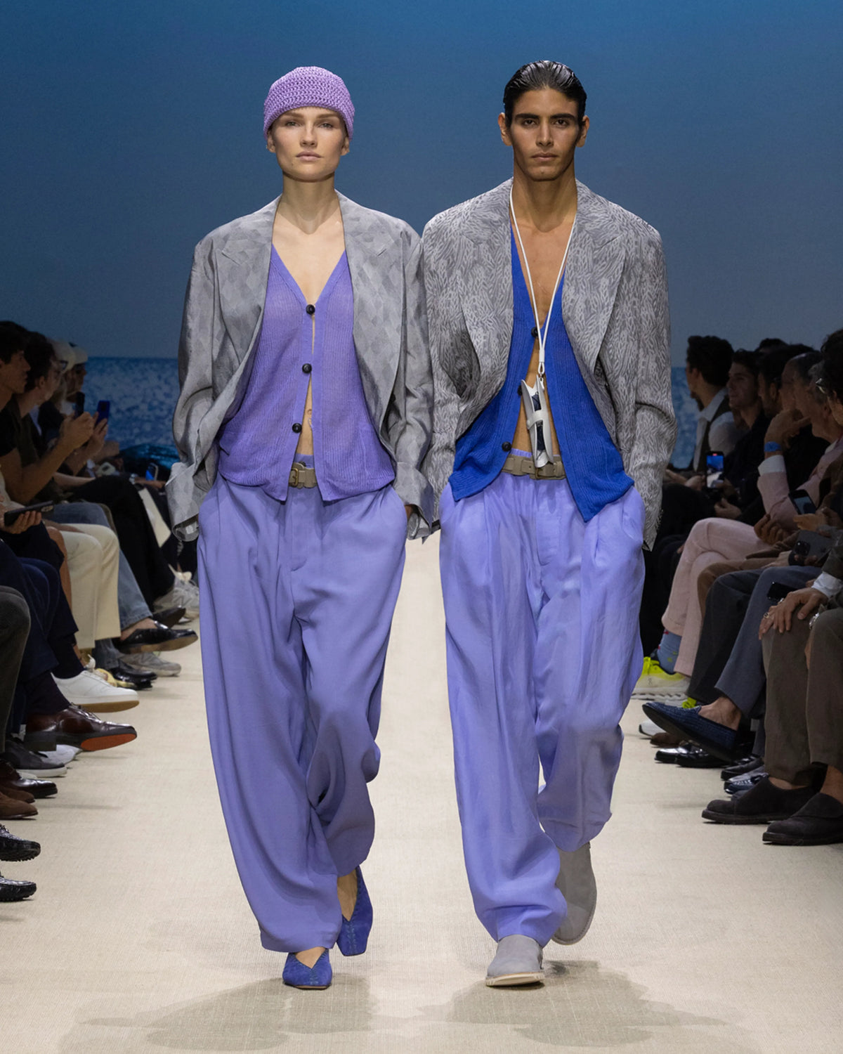 Single-breasted linen waistcoat