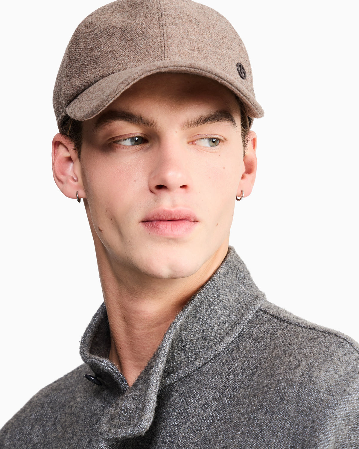Baseball hat in wool and cashmere with leather details
