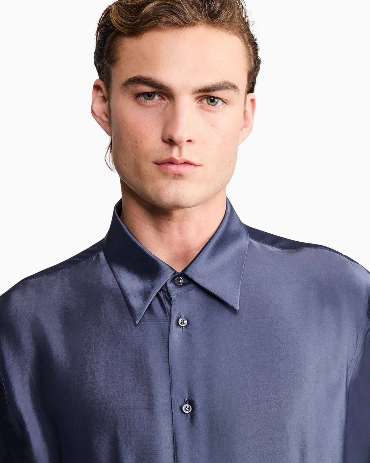 Shirt regular fit in yarn-dyed viscose and silk poplin