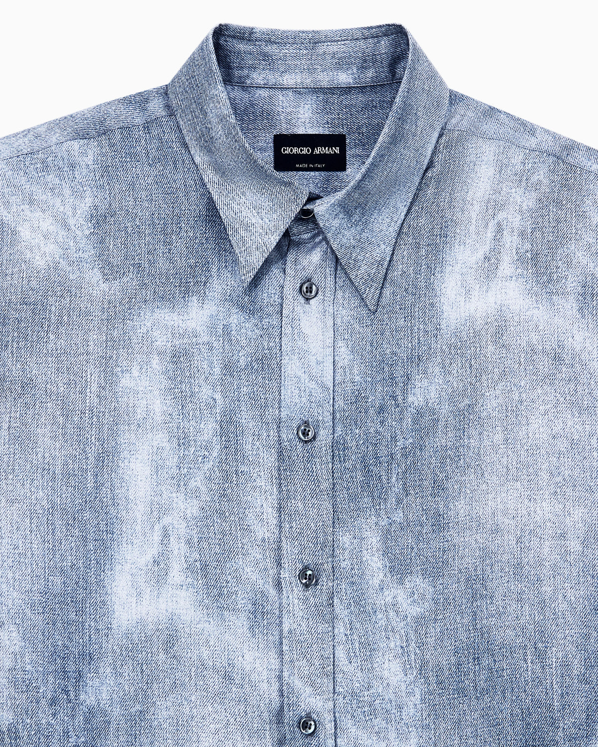 Shirt regular fit in silk twill with delavé denim effect
