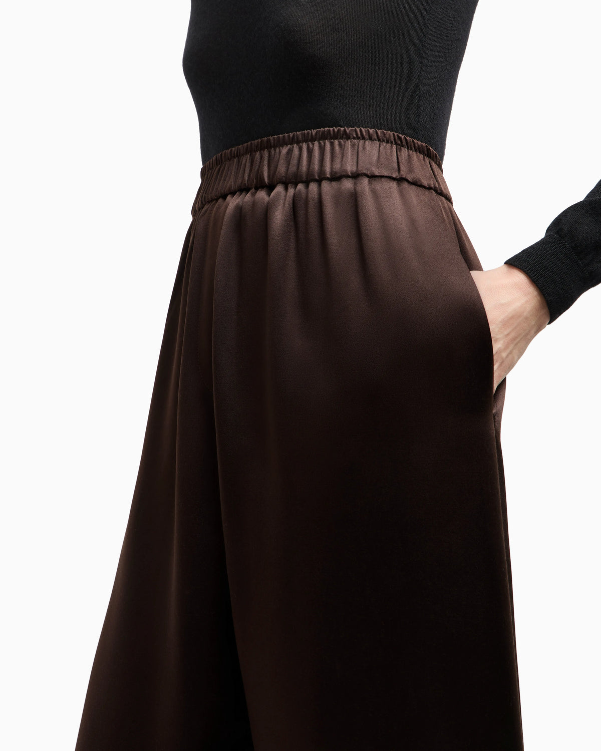 Straight-cut trousers in tussah silk satin