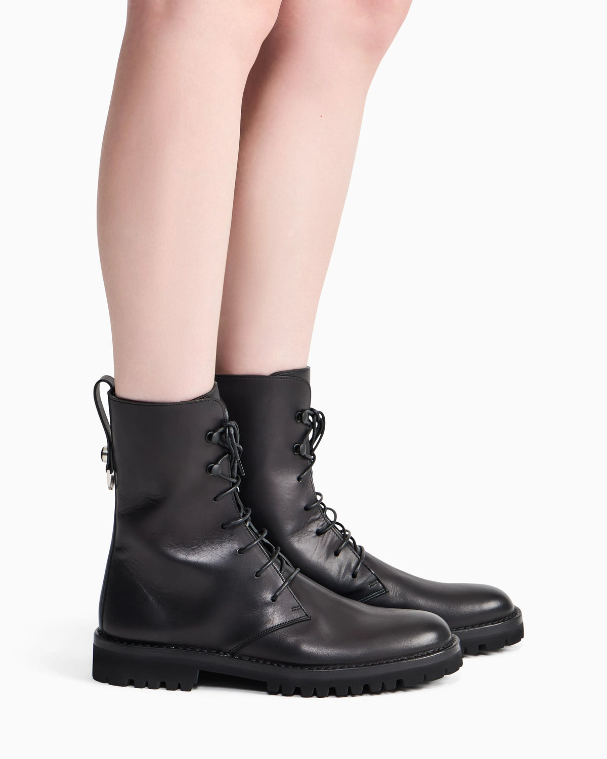 Boot leather upper with cushioned sole