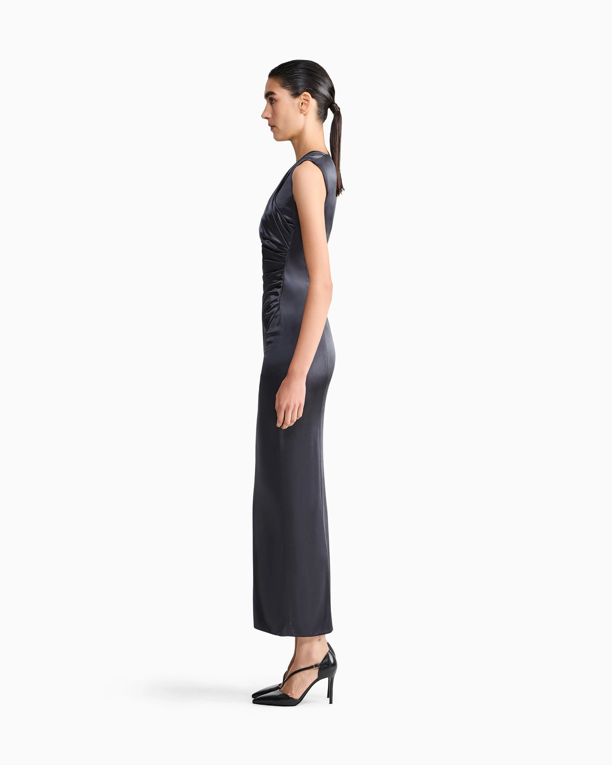 Long sleeveless dress in shiny viscose jersey New Normal