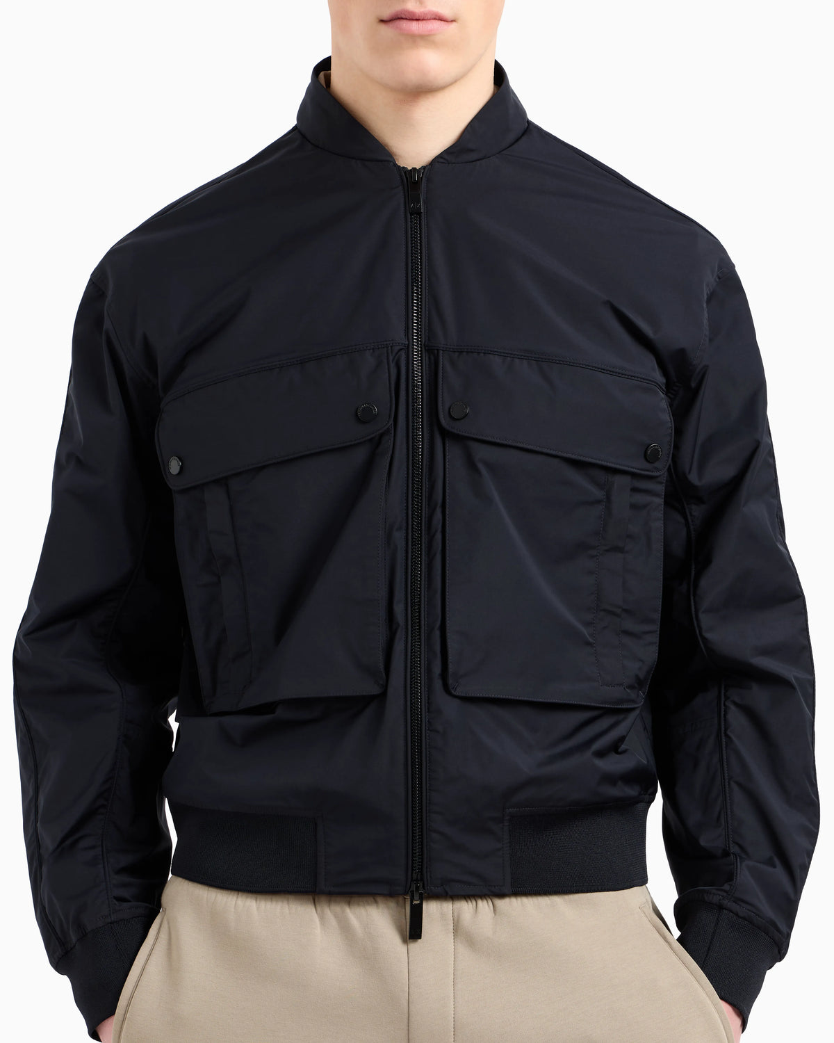 Bomber with maxi pockets