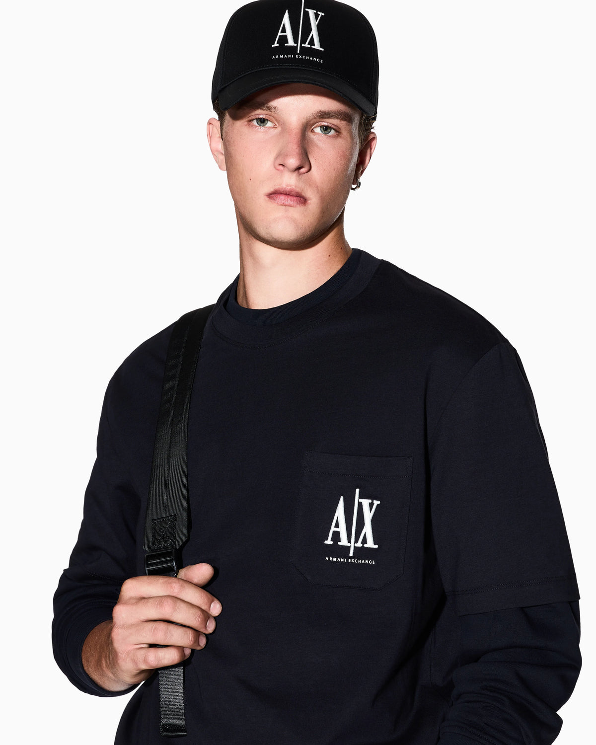 Cotton jersey t-shirt with crewneck and pocket Icon