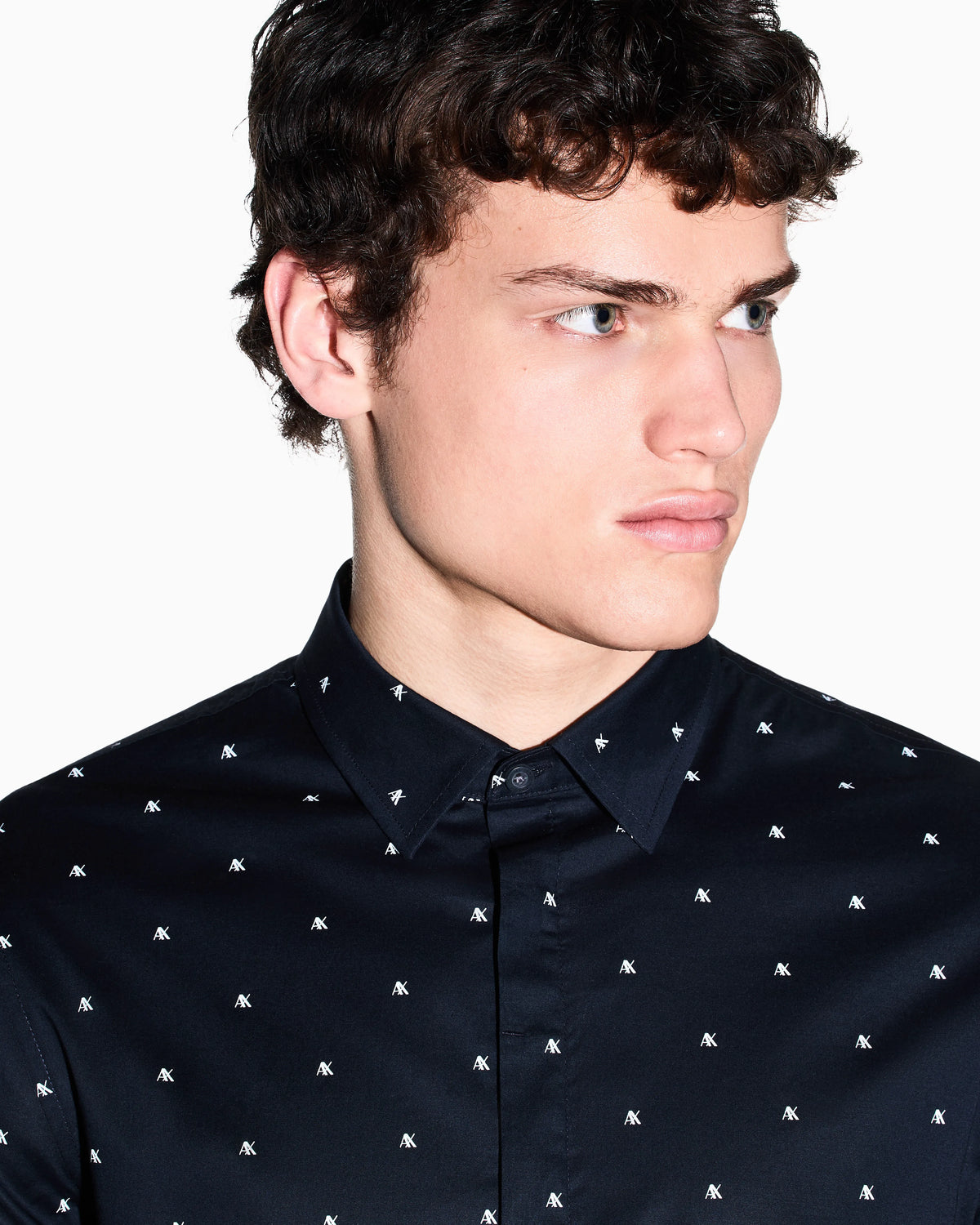 slim fit shirt in stretch cotton poplin
