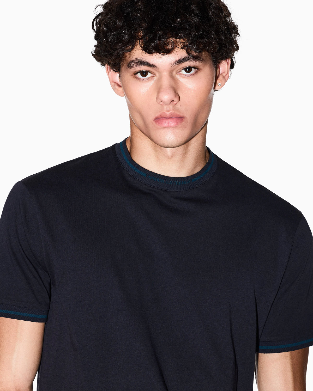 Regular fit T-shirt with contrasting piping