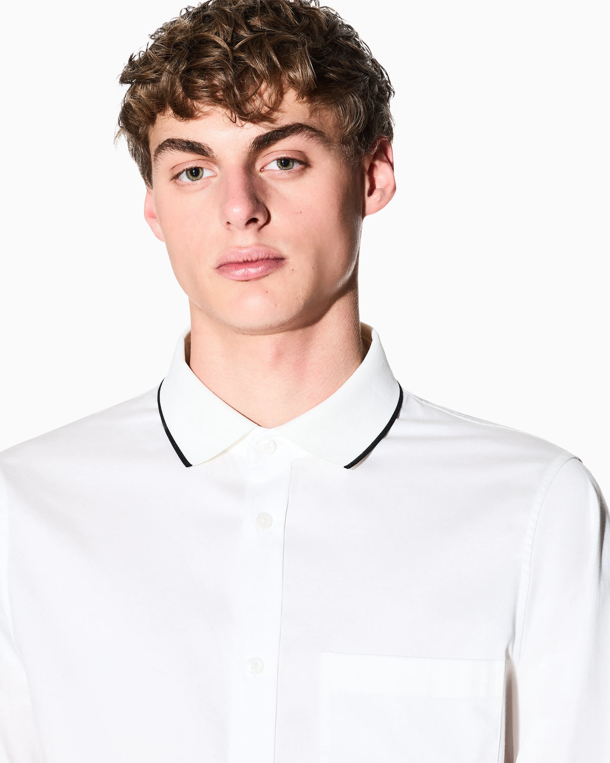 Stretch cotton shirt with contrasting profiles