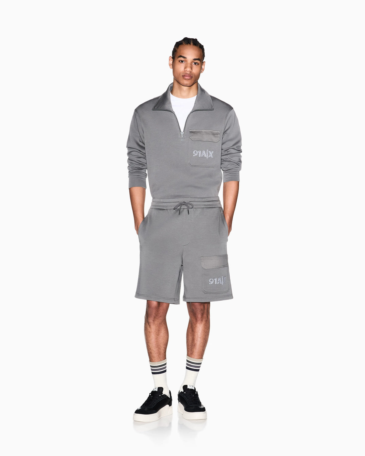 Bermuda shorts with fleece logo and pocket