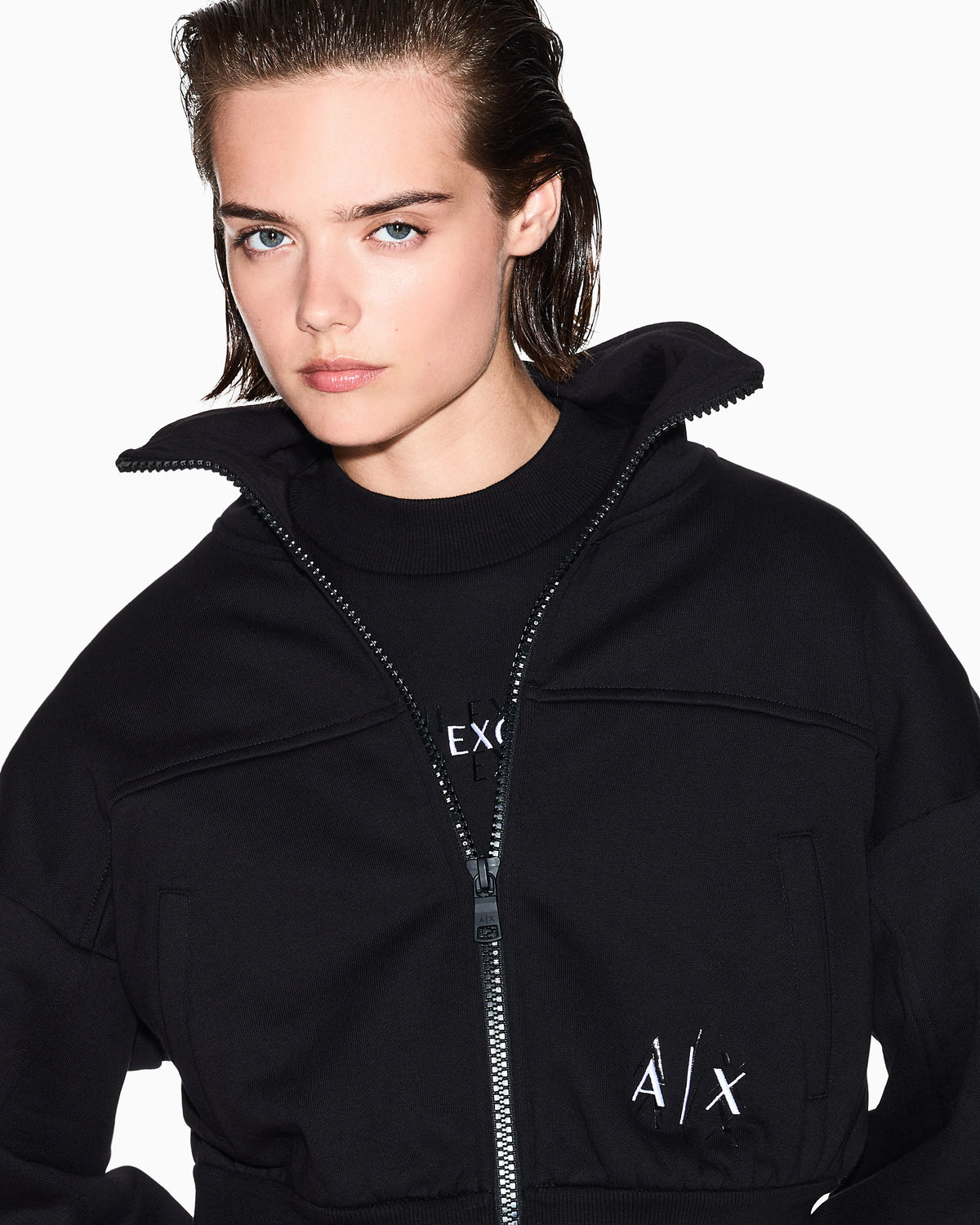 Cropped jacket with zip and high collar