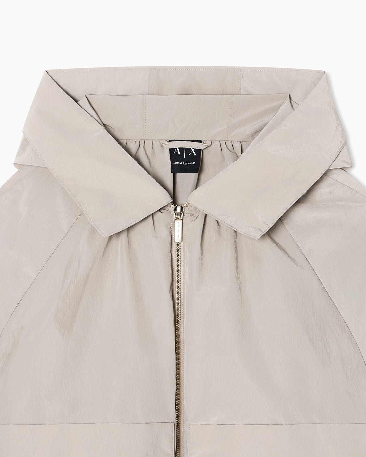 Lightweight Windbreaker in Recycled Fabric with Iridescent Effect