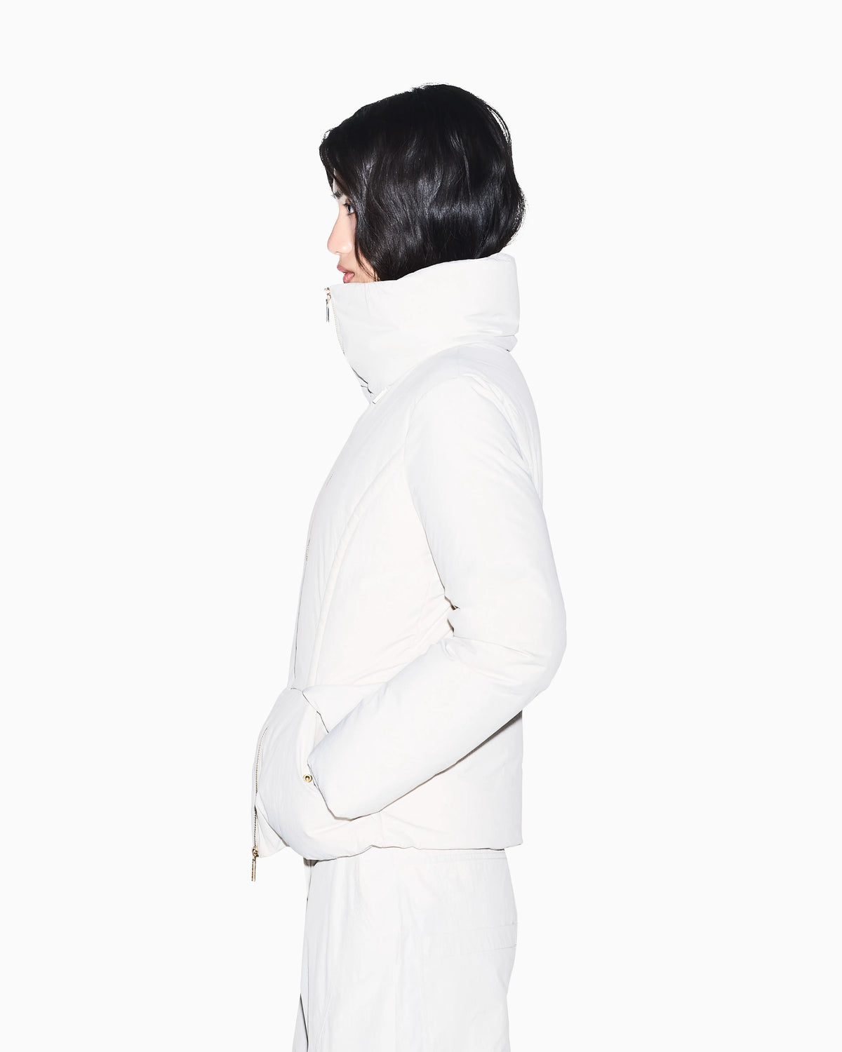 down jacket in crinkle nylon