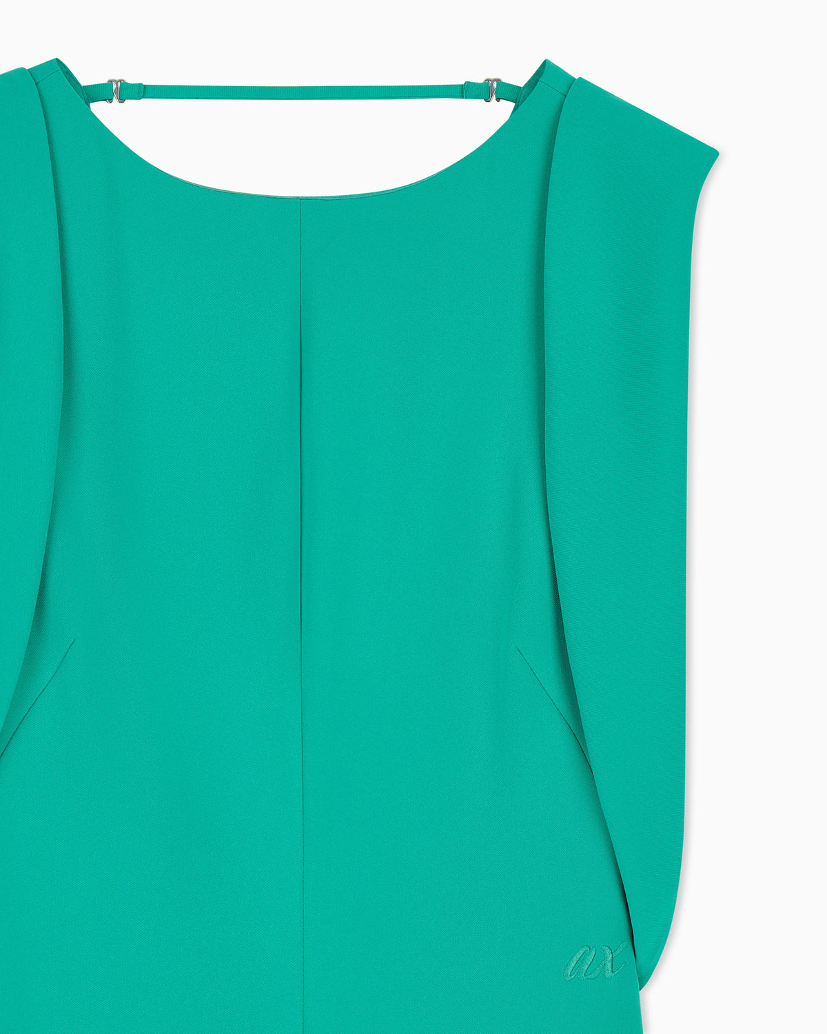 slim fit dress in recycled twill with rib details