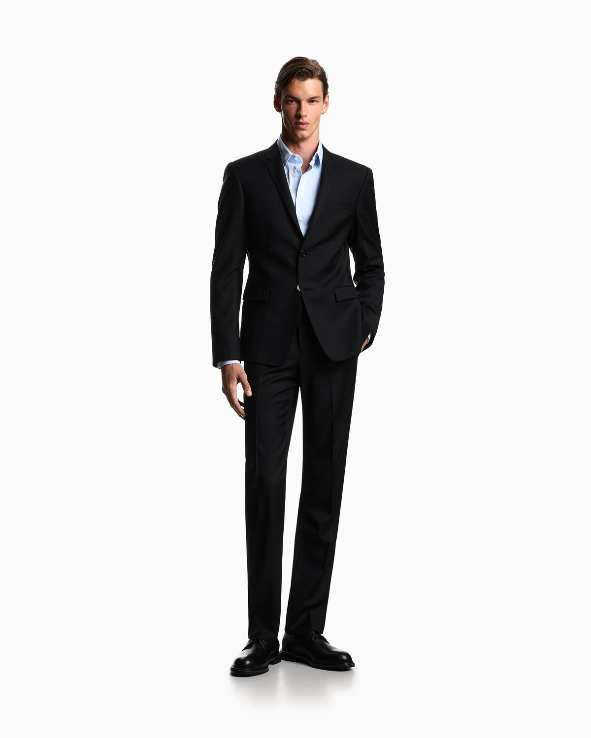 Worsted trousers Essential in virgin wool with straight cut