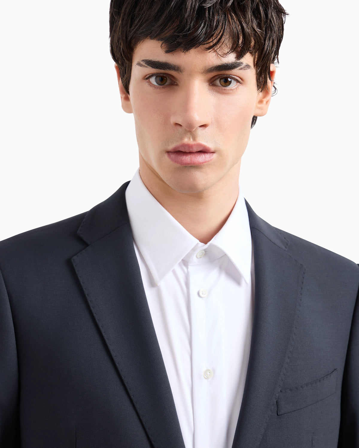 Business suit in slim-fit stretch virgin wool Essential