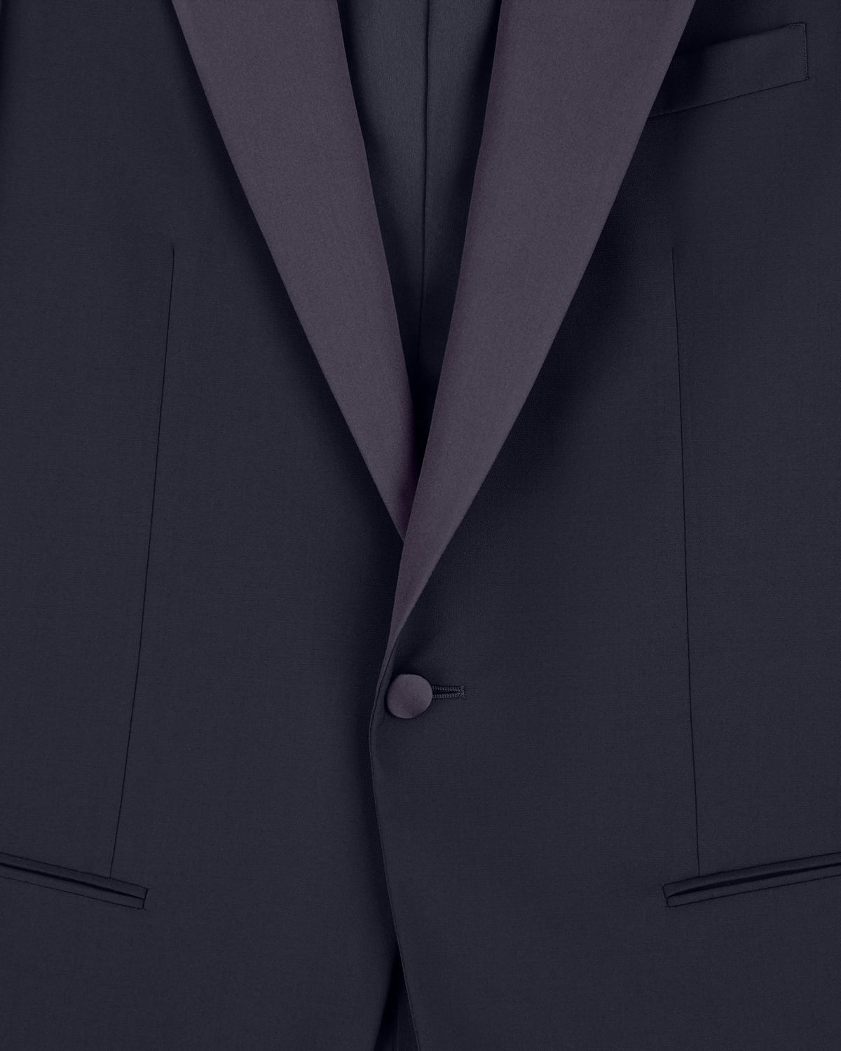 Pure wool, half-canvassed, slim-fit tuxedo from the Soho line