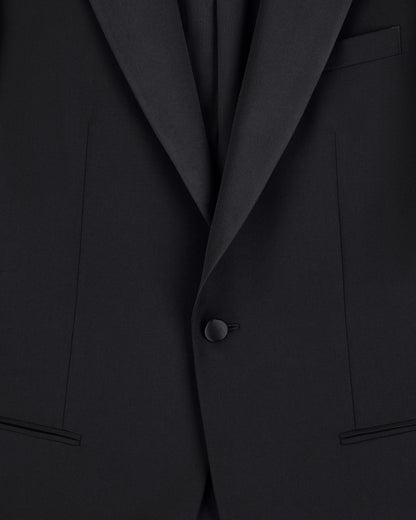 Pure wool, half-canvassed, slim-fit tuxedo from the Soho line