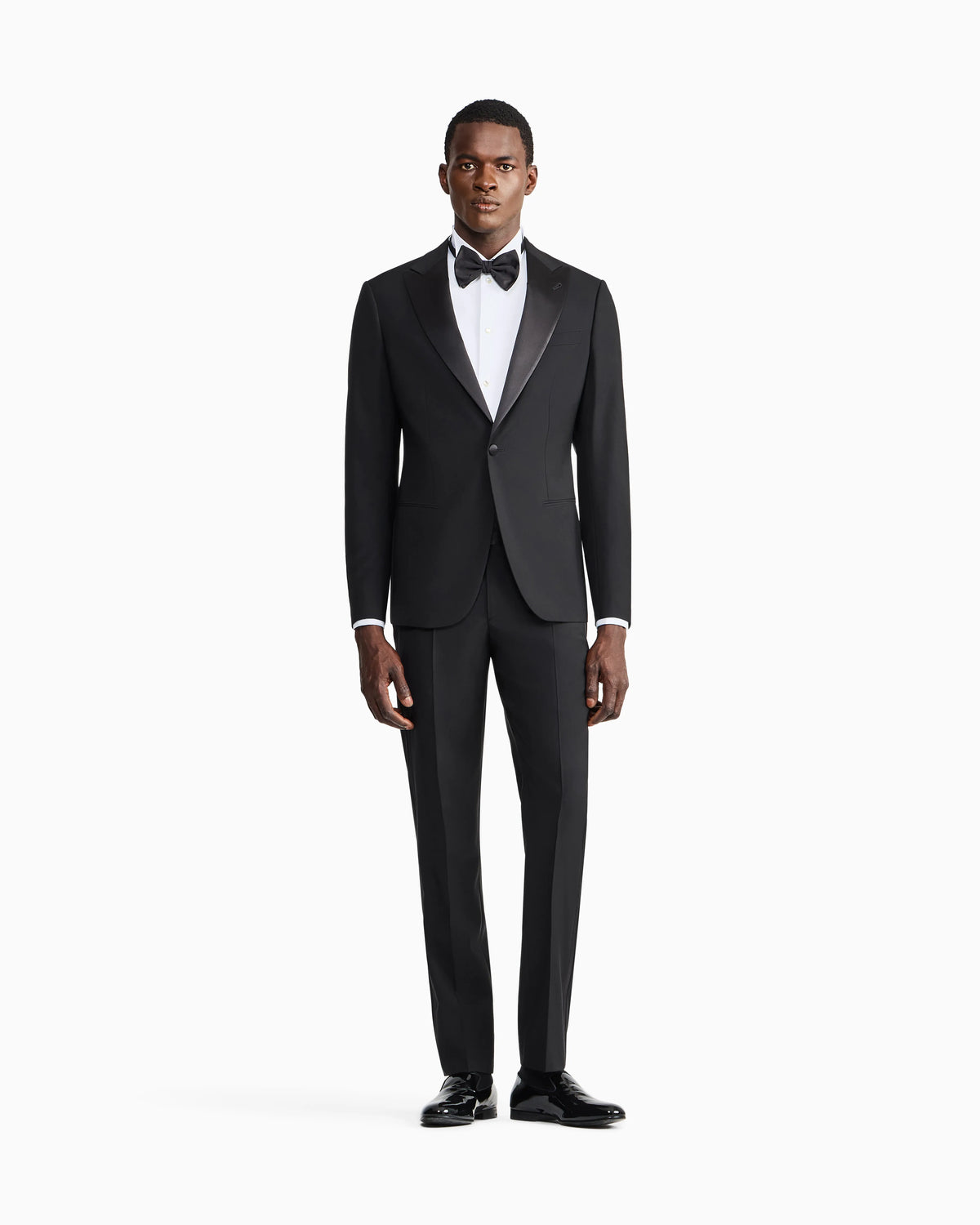 Pure wool, half-canvassed, slim-fit tuxedo from the Soho line