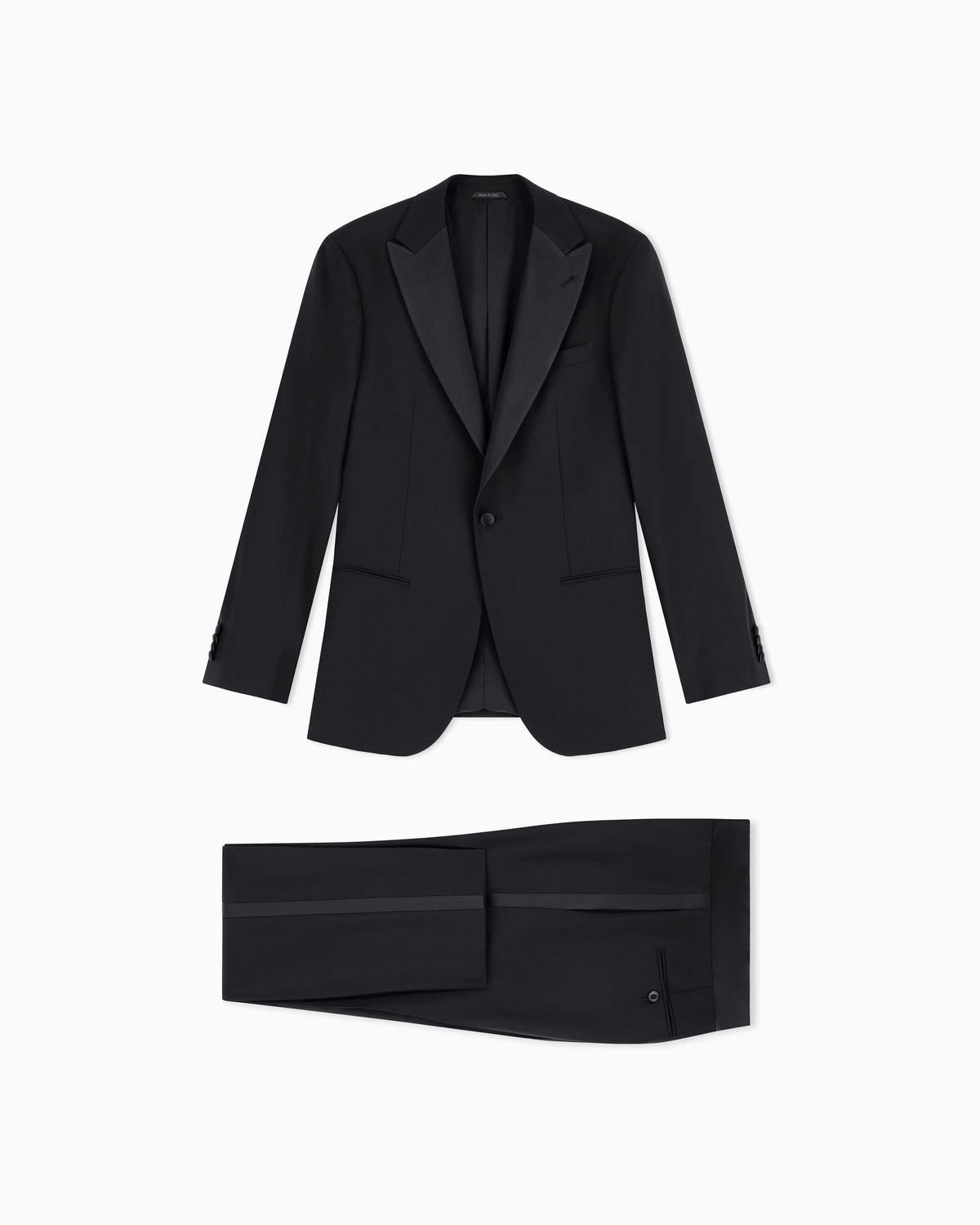 Pure wool, half-canvassed, slim-fit tuxedo from the Soho line