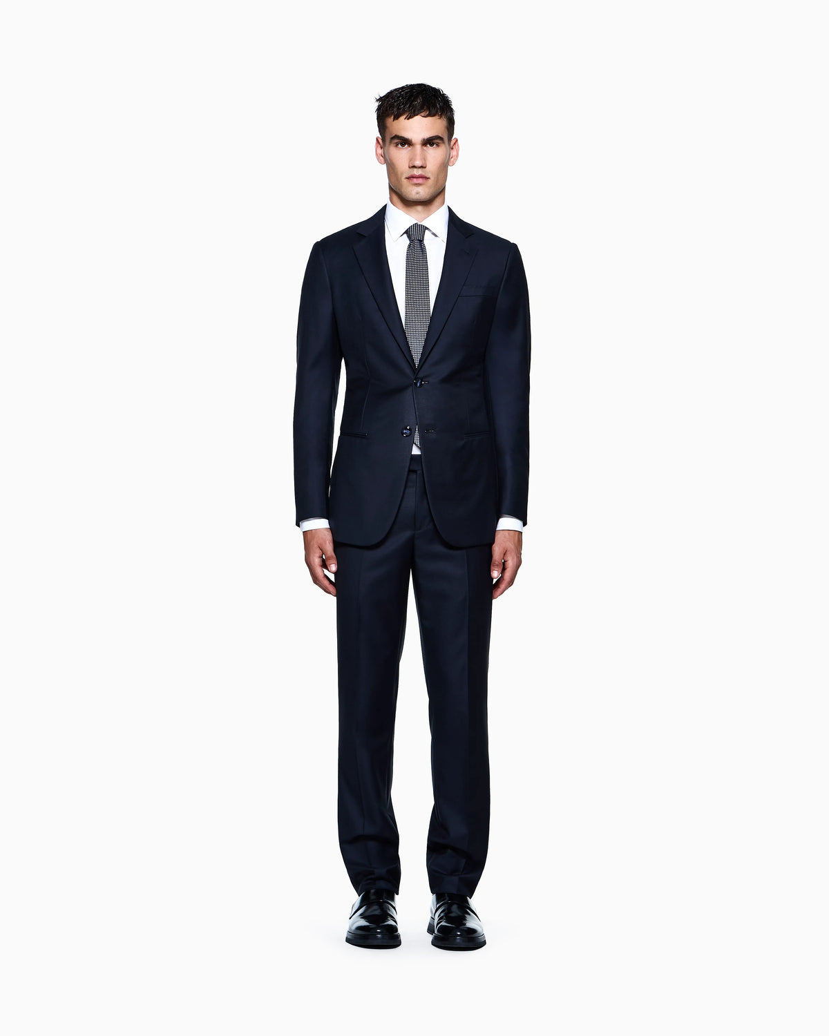 Manhattan Line virgin-wool single-breasted suit