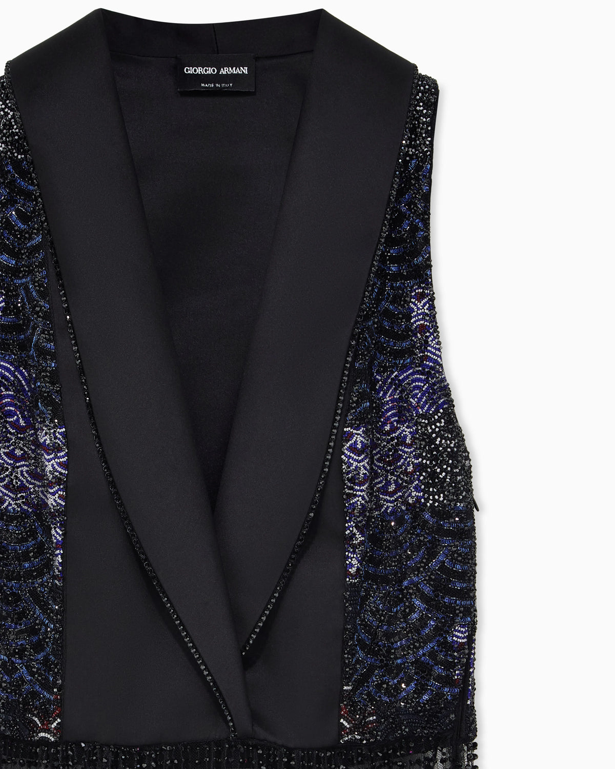Dress with lapels and embroidered skirt