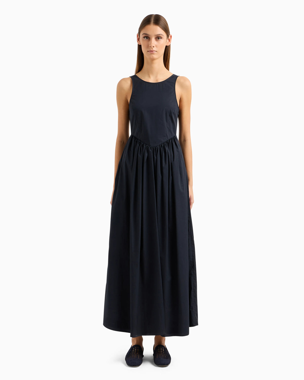 Long, full-skirted poplin dress with gathered waist
