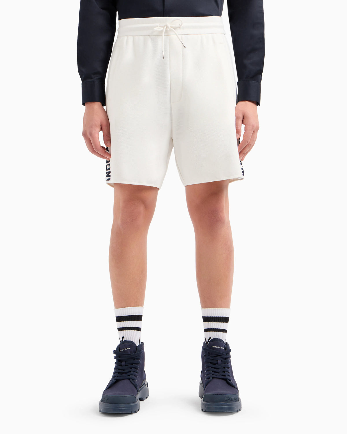 Shorts in jacquard fabric with logo tape