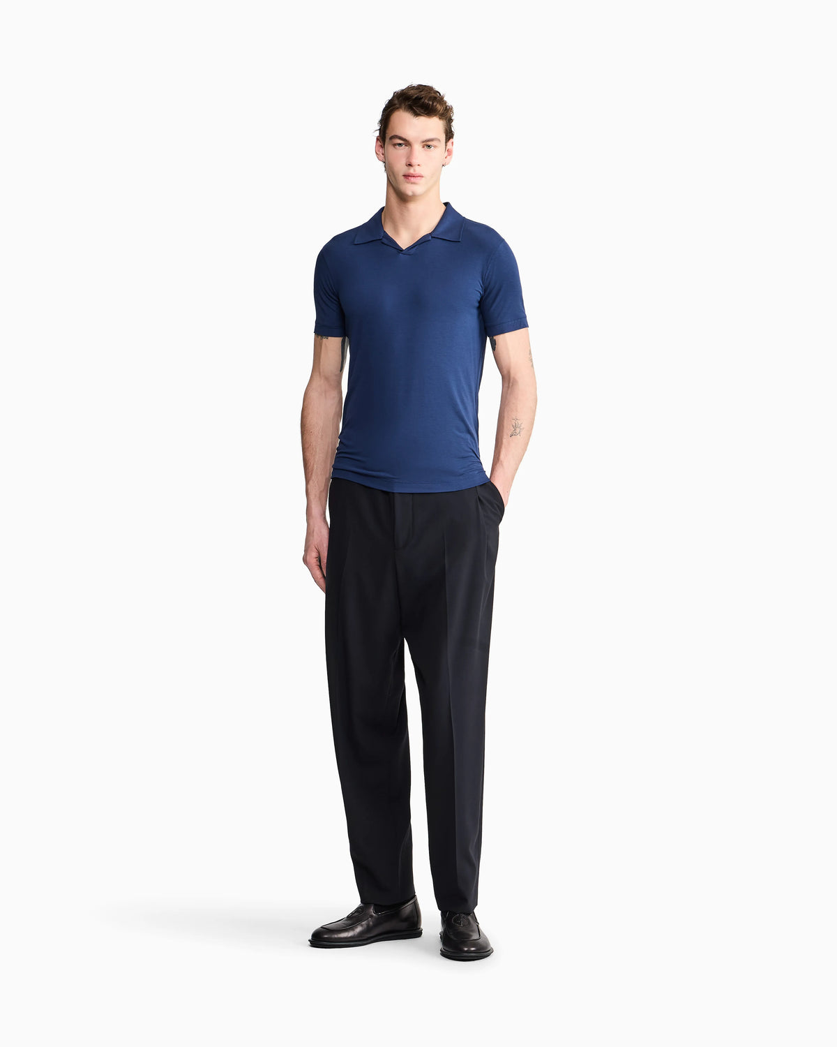 Stretch polo in viscose jersey with buttonless collar
