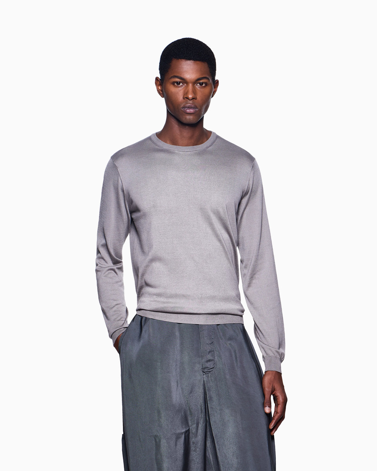 Long-sleeved, crew-neck jumper in silk and cotton