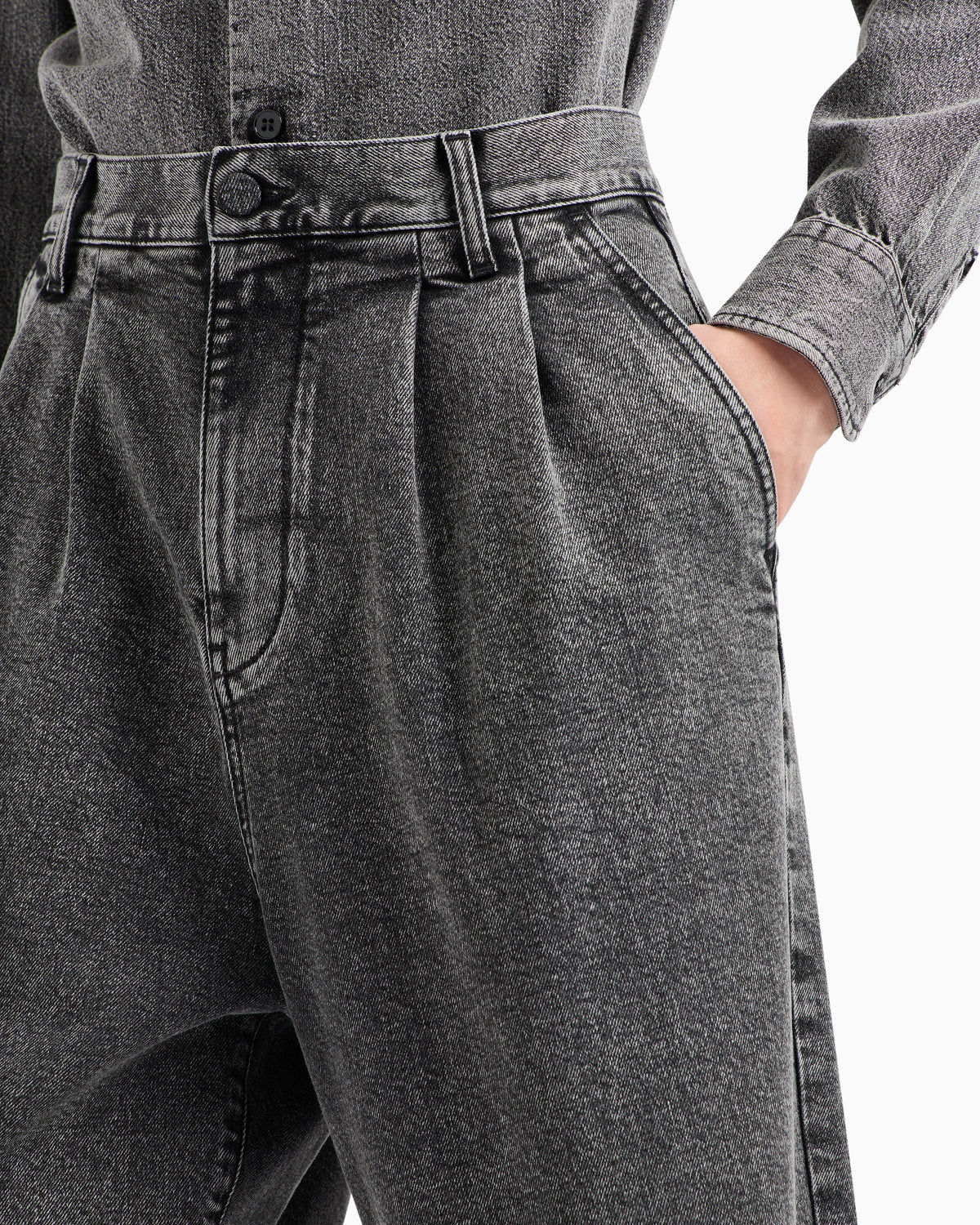 Garment-treated denim jeans with darts