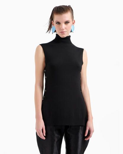 Virgin wool mock-neck top