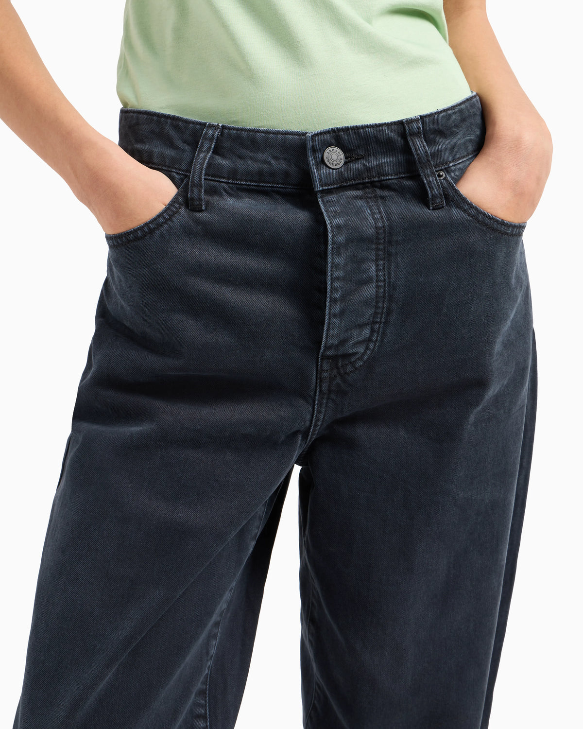 J51 carrot fit jeans in stiff denim with embroidered monogram