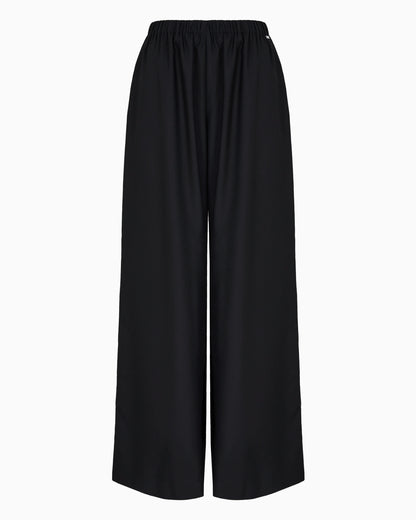 Wide leg trousers