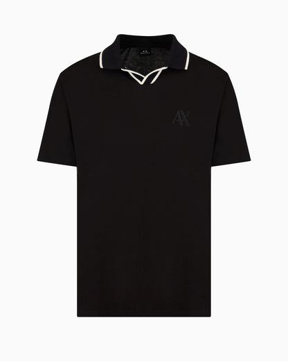 cotton polo with contrasting collar profiles