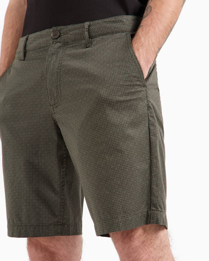 Trousers in flowing fabric