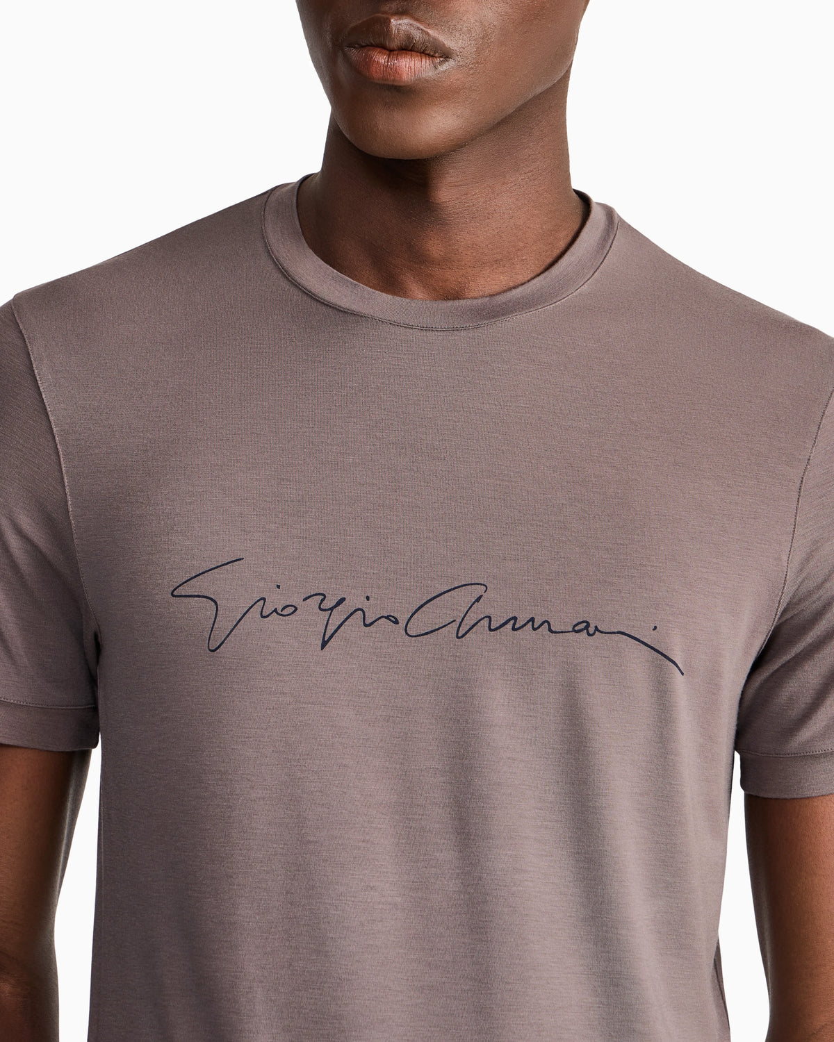 Stretch t-shirt in viscose with crew neck and logo