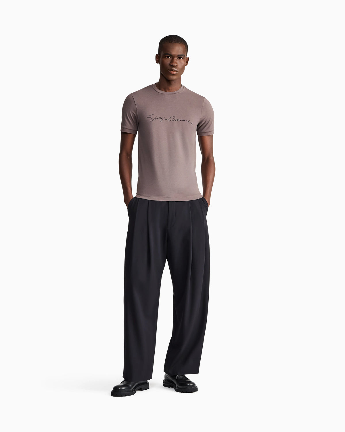 Stretch t-shirt in viscose with crew neck and logo