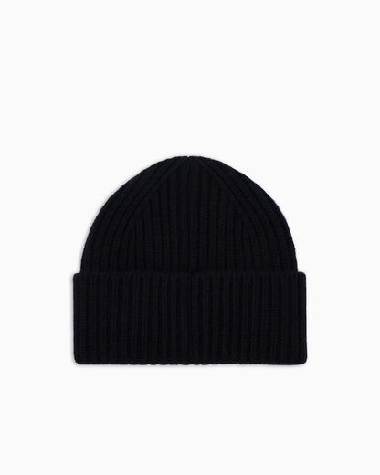 Cashmere beanie with ribbed knit and patch