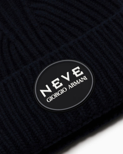 Cashmere beanie with ribbed knit and patch