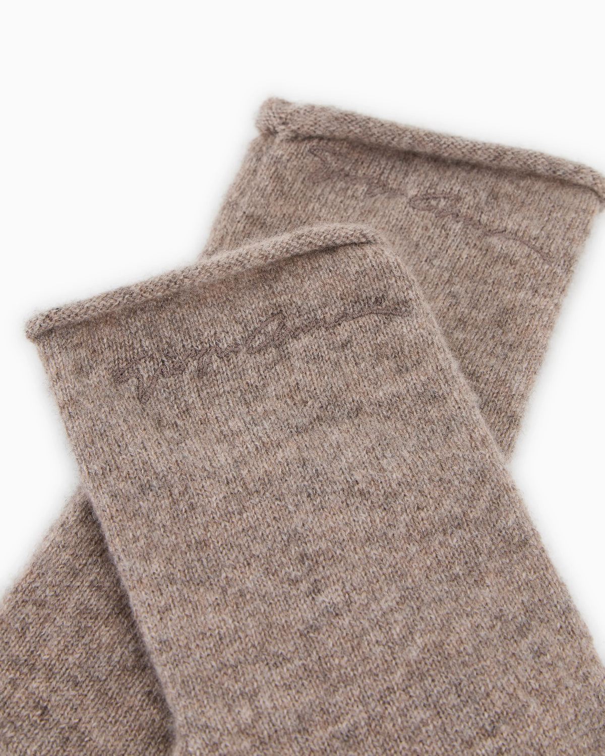 Cashmere knit gloves with embroidered logo